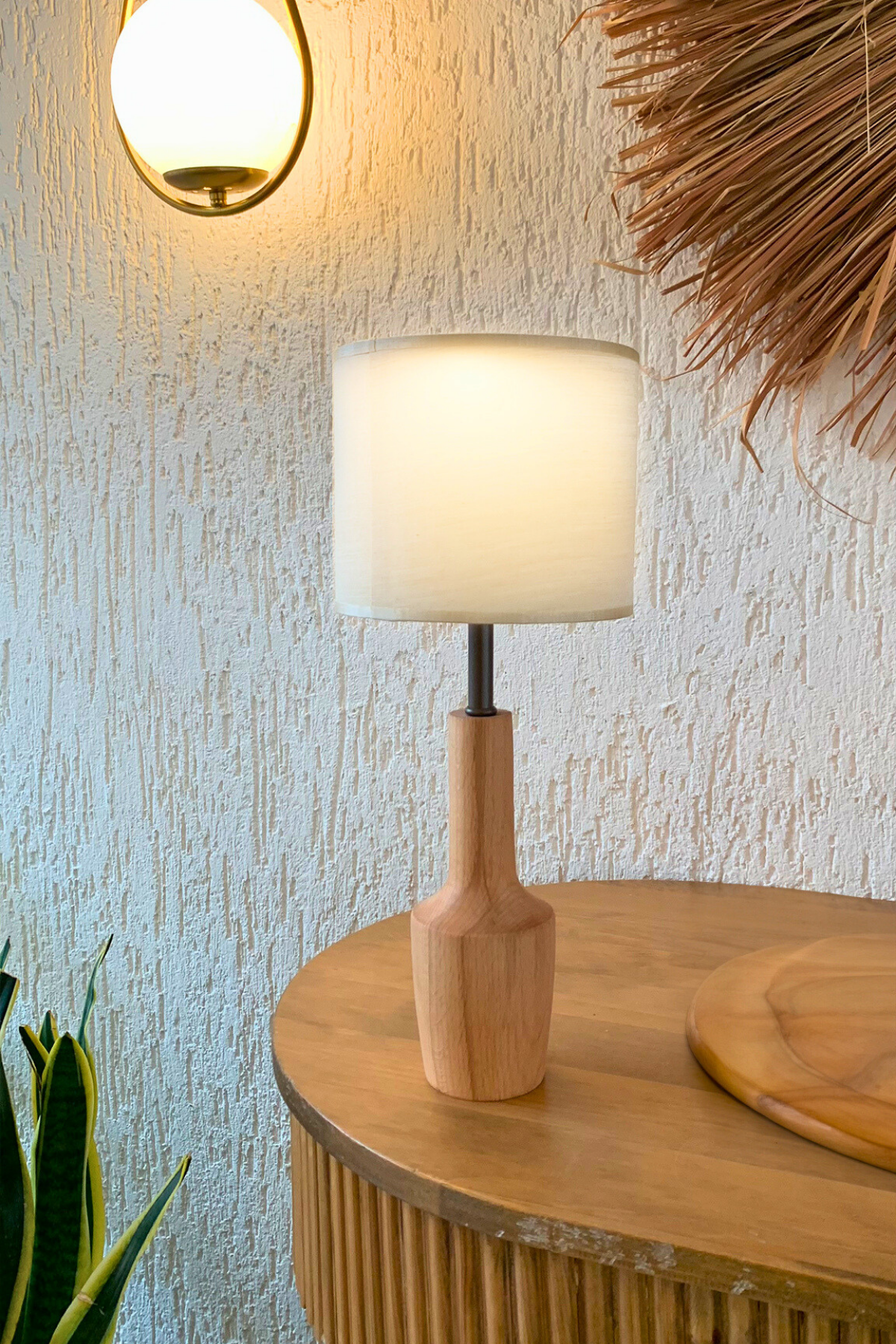 Ahşap Ayaklı Kumaş Silindir Başlı Modern Abajur Apollo