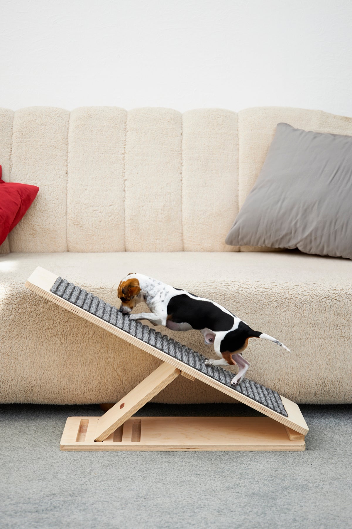 Ayarlanabilir Demonte Ahşap Köpek Tırmanma Rampası Gri